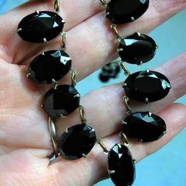 Antique Victorian Czech Black Glass Necklace, Mourning Necklace, Old Czech Black Glass Necklace (#4110) 