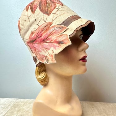 1920’s cloche hat Hand painted leaves pattern Felted wool millinery Vintage Antique women’s hats 20’s women’s fashion 