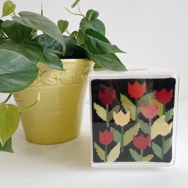Tulip Needlepoint Lucite Tissue Box Cover