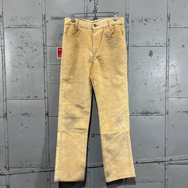 Size 28x29 70s 80s  Levi’s 519 corduroy   beige tan Denim Jeans  fit flare fit bootcut 