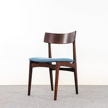 4 Rosewood Danish Dining Chairs - (324-096) 