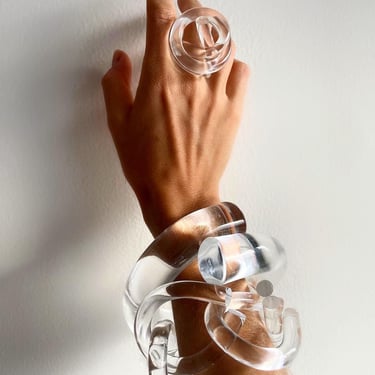 Knot Ring Extra Big, Statement Ring, Transparent Ring, Acrylic Ring, Sculpture Ring, Extra Large Ring 