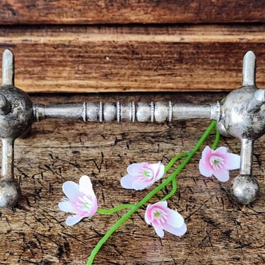 Antique Silver Knife Rest 