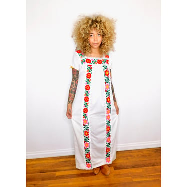 Hand Embroidered Dress // vintage sun rainbow white Mexican hand embroidered floral 70s boho hippie hippy maxi // O/S 