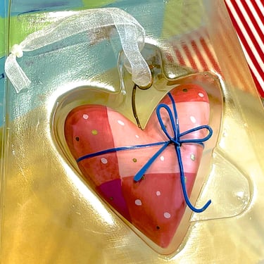 VINTAGE: 2002 - Hallmark Porcelain Heart - Between Us - "Heartful of Greatfull" - Ornament in Box - SKU 00034800 