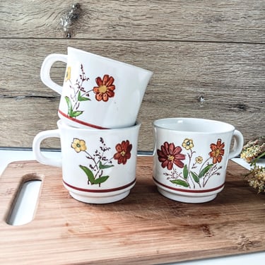 3 Vintage Hand Painted Lunastone Ceramic Coffee Mugs Tea Cups/ Forest Flower 1527/ 1970s Boho, Farmhouse, Country Cottage / Korea 