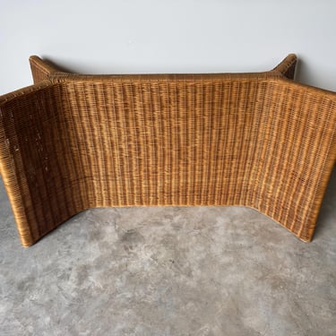1970s Vintage Coastal Organic Woven Wicker & Rattan Dining Table Base – No Glass Top 