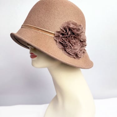 Antique 1920 display picture 1