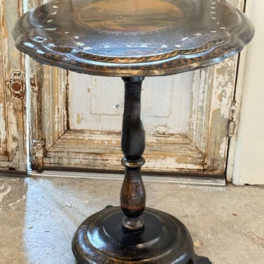 Antique English Paper Mache Chinoiserie Side Table