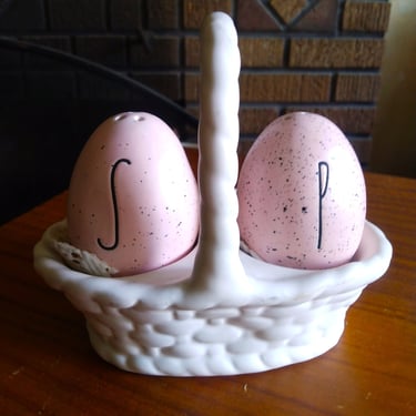 RAE DUNN Easter Egg Salt and Pepper Shakers 