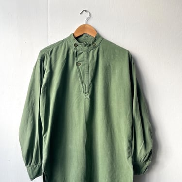 Rare Vintage M55 Button-Over Collar Asymmetric Cotton Smock Shirts - Swedish 1960s Grandad Collar - Soft Worn In Cotton - Green - Medium 