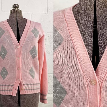 Vintage Pink Knit Cardigan Argyle V Neck Sweater Haberdasher Slouchy Jumper Long Sleeved Pastel Gray White Sleeve 1980s 80s Small Medium 