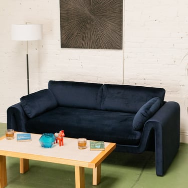 Mona Sofa in Blue