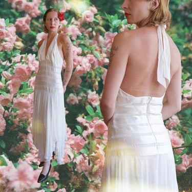Vintage BCBG White Silk Hankie Hem Gown/ Y2K Wedding Dress/ Size Small 