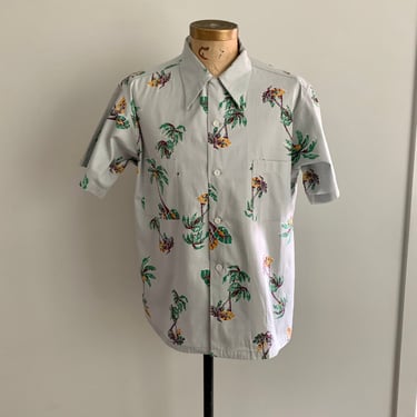 Terrace Club Sportswear 1940s vintage cotton palm print Hawaiian shirt. Size L/XL 