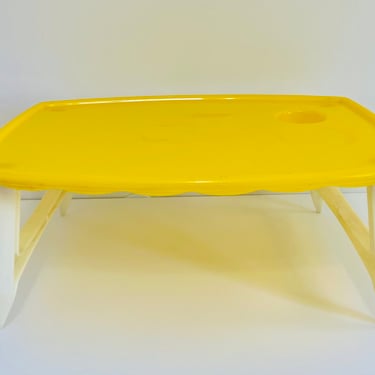 Vintage 1970s Retro Yellow Sunny MOD Plastic Blisscraft of Hollywood TV Dinner Bed Lap Tray 