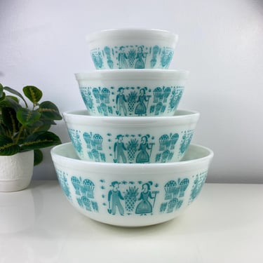 Vintage Pyrex All White Butterprint Mixing Bowl Complete Set of Four, 401, 402, 403, 404, Amish Butterprint Nesting Bowls Grandmas Old Pyrex 