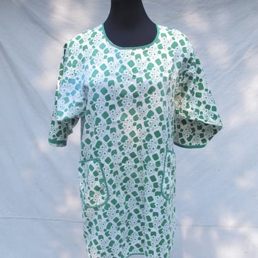 Vintage Full Apron with Pockets Green and White Cotton Smock Apron Heavy Weight Apron Tie Back Full Coverage Patch Pockets Country Kitchen 