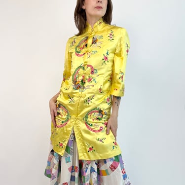 Sunshine Embroidered Rooster Robe