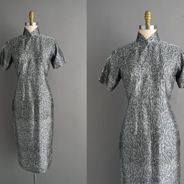 vintage 1960s Gray Silk Cheongsam Wiggle Dress - Large 