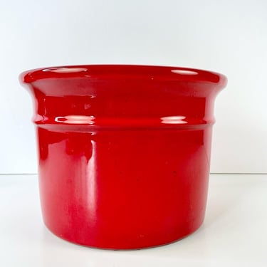 Vintage Modern Gainey Ceramics Azalea Scarlett Red California AZ-08 Planter Pot