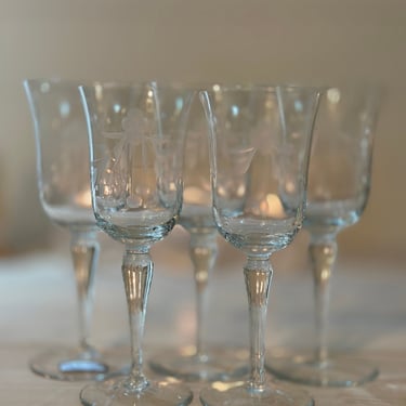 Colony Vintage Etched Glasses - Set of 5 (3 Water Goblets 2 Wine Glasses) 