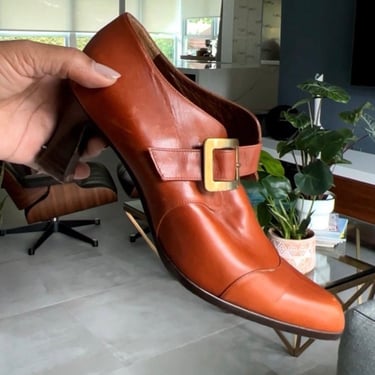 vintage Italian leather cognac brass buckle structured heel ankle boots 38 EU 