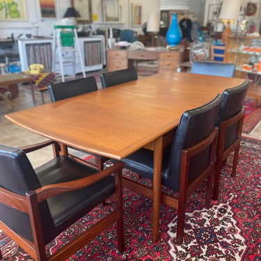 Mid Century ‘Brasilia’ Teak Dining Table by GPlan