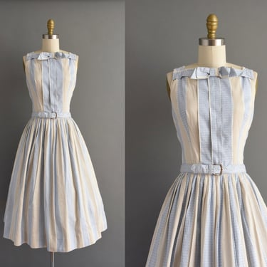 1950s dress | Beige & Blue Stripe Print Full Skirt Cotton Summer Dress | Small Medium | 50s vintage dress 