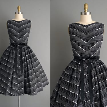 1950s vintage dress | Black & White Circle Cotton Dress | Small | 