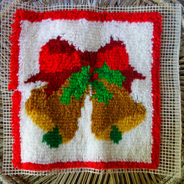 80s Christmas latch hook 15x15" complete Xmas bells finished handmade latchhook rug or pillow by WonderArt 