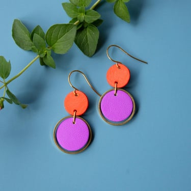 Cardinal Red + Neon Purple Orbit Leather Earrings - Colourful Retro Statement Circle Earrings 