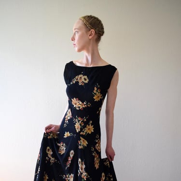 1930s black floral print bias cut dress . size xs to small 