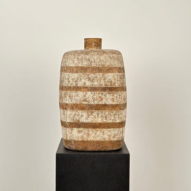 Claude Connover Ceramic Pottery Vessel in Str 