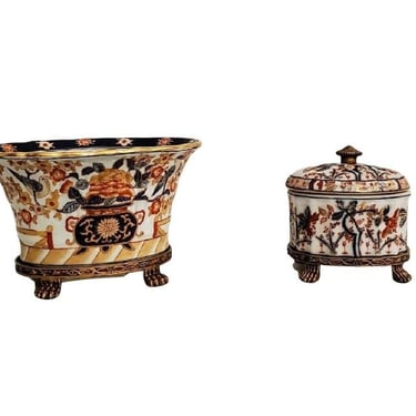 Chinese Export Imari Style Hand Painted Small Cache Pot Table Planter Jardiniere & Covered Box on Brass Foot by United Wilson Porcelain 