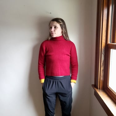 Vintage 1990's / Y2K Mercer and Madison Italian Merino Wool Ribbed Turtleneck Sweater / S to M 