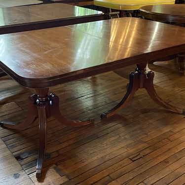 Red Toned Old Shirley Dining Table w Prong Legs and 3 Leaves