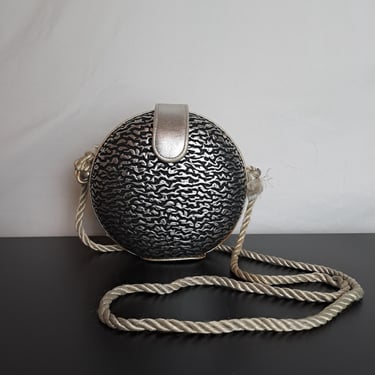 Vintage 80s Silver & Black Round Circle Purse 