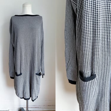 Vintage 1990s Black & White Houndtooth Sweater Dress / XL 