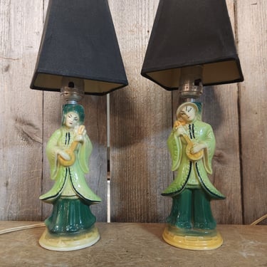 Vintage Pair of Mid Century Ceramic Asian Figurine Lamps