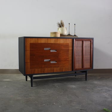 AVAILABLE**American of Martinsville Mid Century Modern Credenza//Vintage Sideboard//Refinished Dresser 