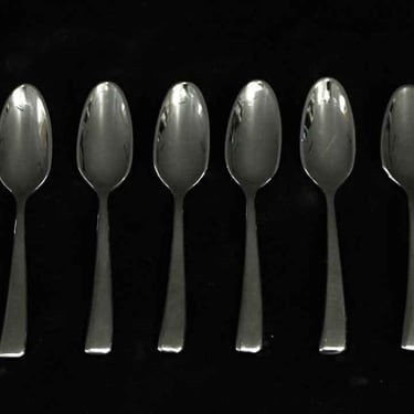 Waldorf Astoria 8 Piece Modern Demitasse Spoon Set