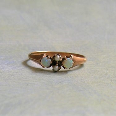 Antique Victorian 10K Gold Opal and Pearl Ring, Old Victorian 10K Gold Ring With Opal and Pearls (#4094) 