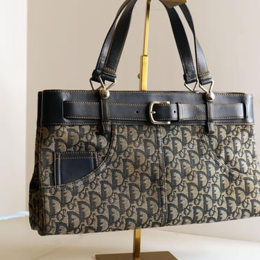CHRISTIAN DIOR 2002 Calfskin Monogram Jeans Pocket Tote in Navy Diorissimo Denim + Leather Vintage John Galliano Y2K Belted Bag 