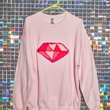 Tufted Pink Crewneck Sweatshirt, tufted diamond, handmade gift for a girl, cozy sweatshirt, oversized sweatshirt 