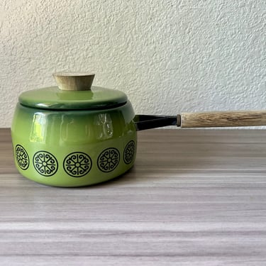 Vintage Finel Avacado Green Enamel Pans 1970s Raja Uosikkinen Design Cookware Enamelware Danish Mid Century Curvy Fondue Pot 