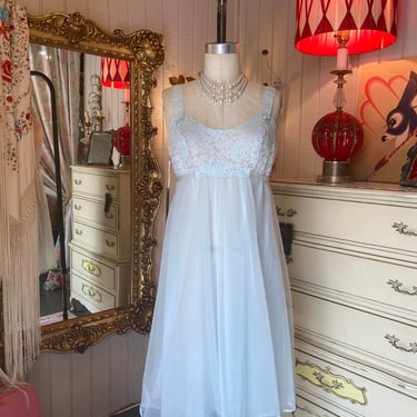 vintage 1960s Vanity Fair Nightgown 60s nightie powder blue nylon lace m empire 