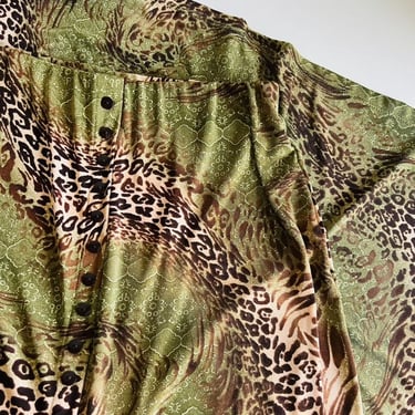 Vintage 90s Green Animal Print Faux Button Front Slit Midi Skirt 