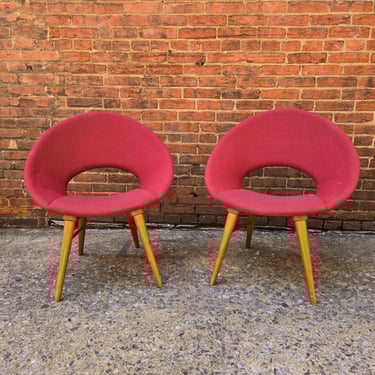 Pair of Danish Saucer Chairs JA0425001