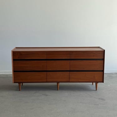 Triple dresser by Dillingham 